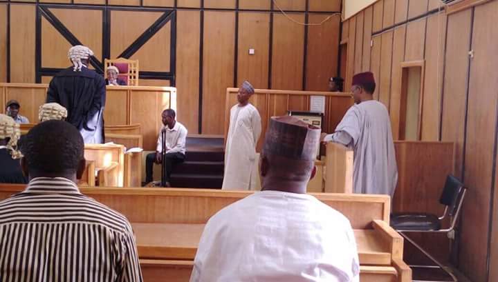 Photo of When A Nigerian Governor Appears In Court To Testify #LibelSuit @femiadi